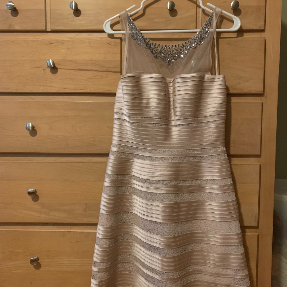 BCBG Maxazria Morgane Dress Champagne Nude Tan Formal Women's size 8.
